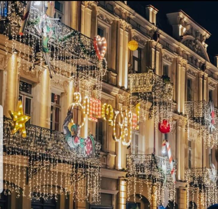 Atlant Hotel Tbilisi Exterior foto
